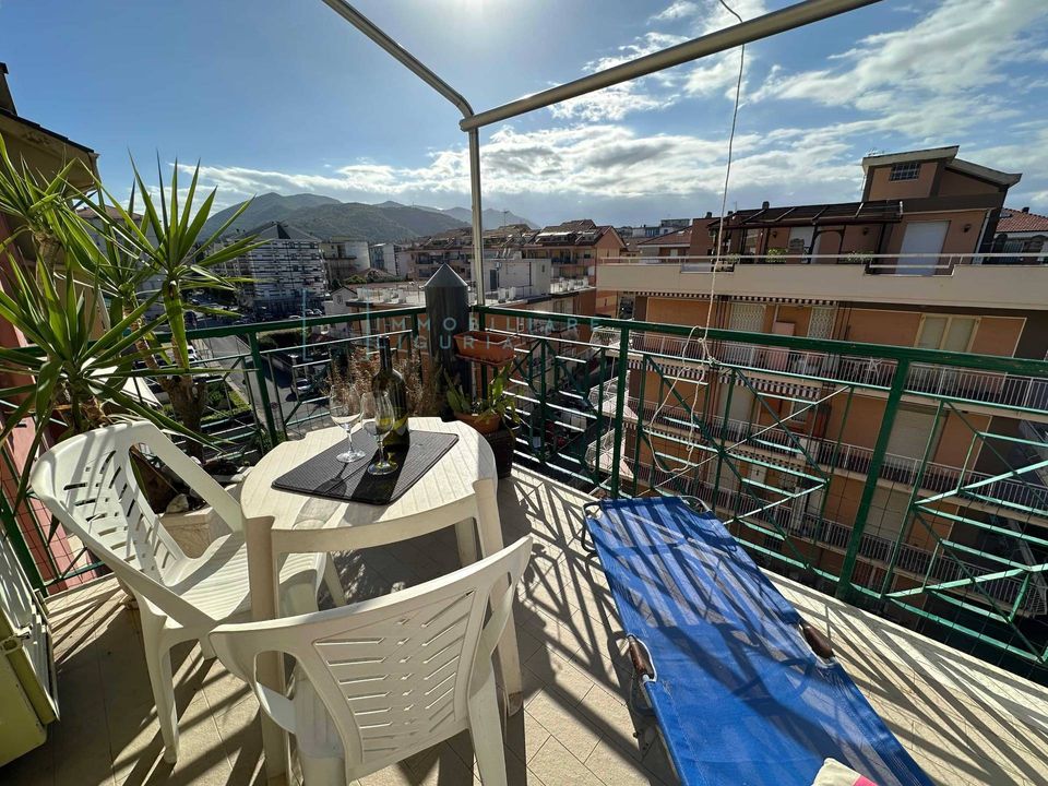Lejlighed i Albenga, Savona - foto 1