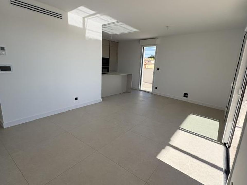 Lejlighed i Castries, Herault - foto 1