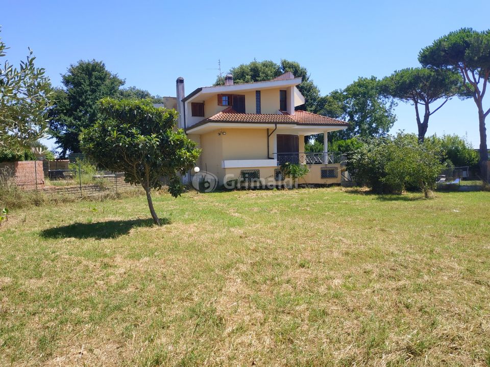 Byhus i Nettuno, Rome - foto 1