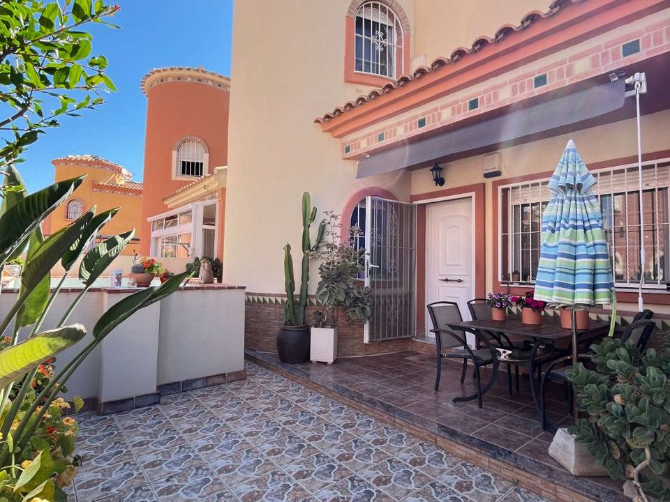 Villa i Orihuela, Alicante - foto 1