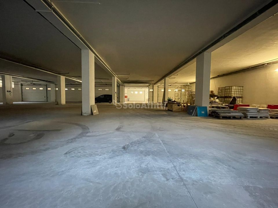 Erhvervsejendom i Maddaloni, Caserta - foto 2