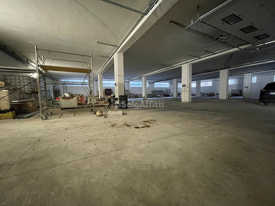 Erhvervsejendom i Maddaloni, Caserta - foto 4