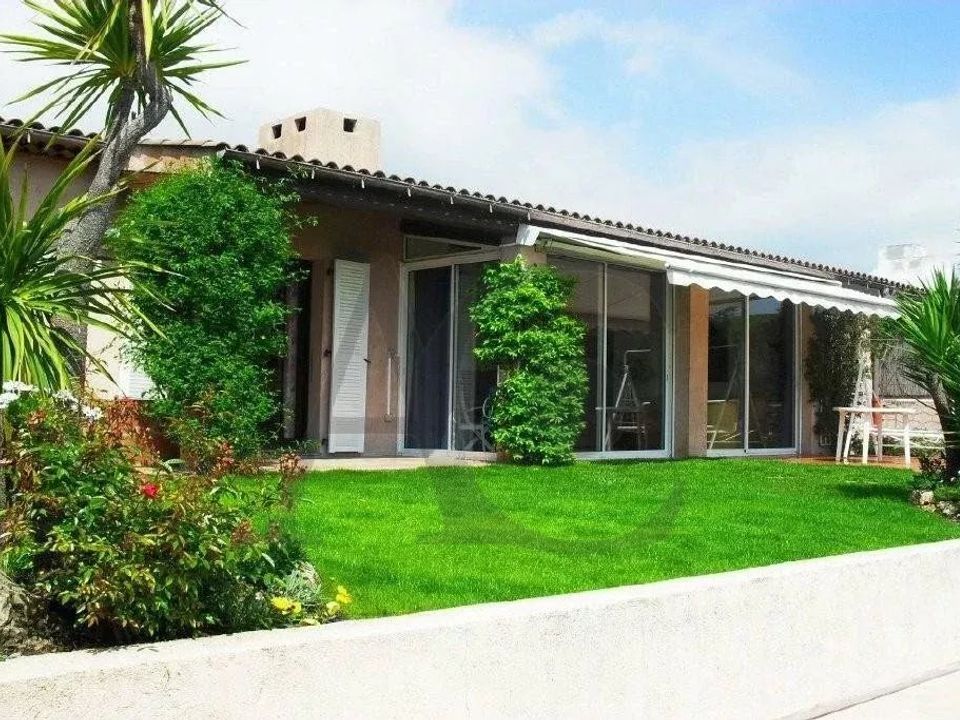 Villa i Villeneuve-Loubet, Alpes-Maritimes - foto 5