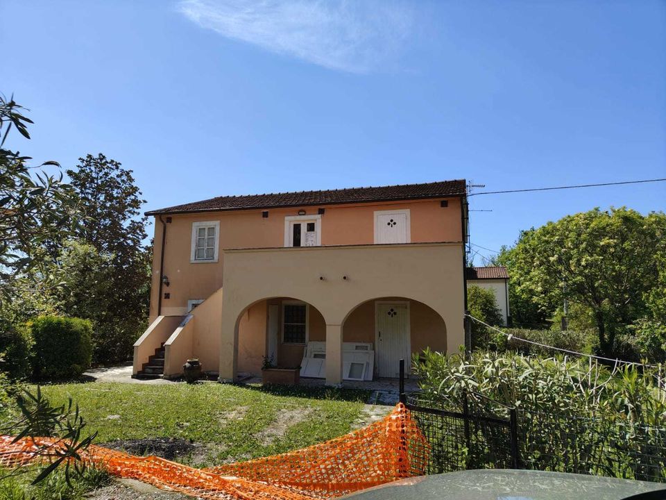 Byhus i Castelnuovo Magra, La Spezia - foto 2