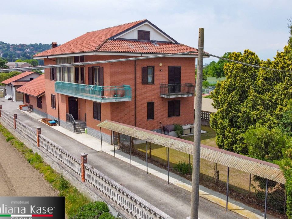 Villa i Castiglione Torinese, Turin - foto 1