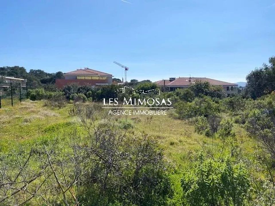 Helårsgrund i Frejus, Var - foto 3