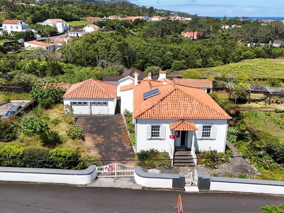 Villa i Sao Roque do Pico, Pico - foto 1