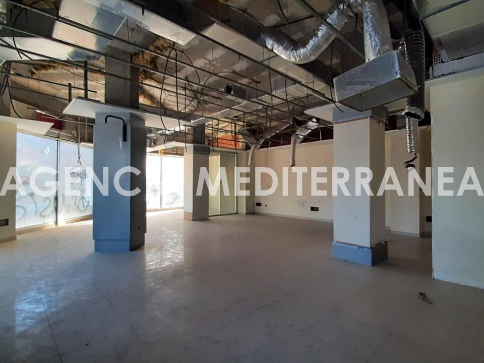 Erhvervsejendom i Valencia, Valencia - foto 3