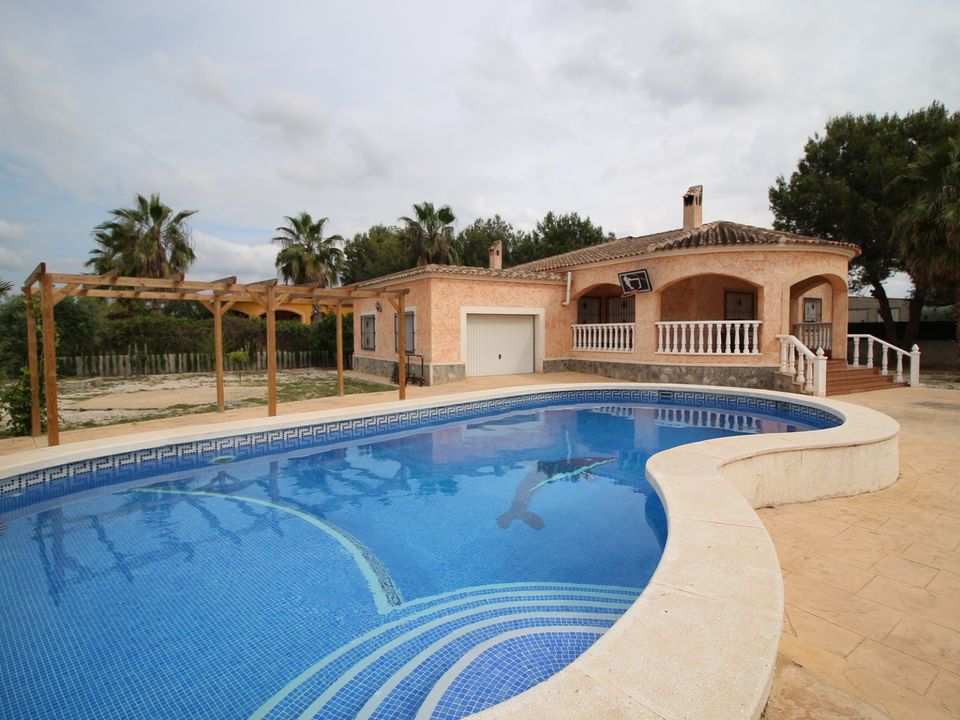 Villa a Dolores, Alicante - foto 1