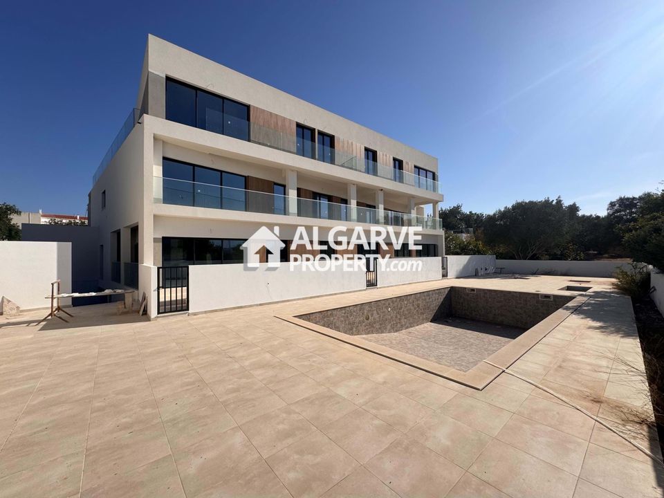 Lejlighed i Almancil, Faro - foto 1