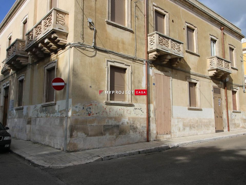 Erhvervsejendom i Martina Franca, Taranto - foto 3