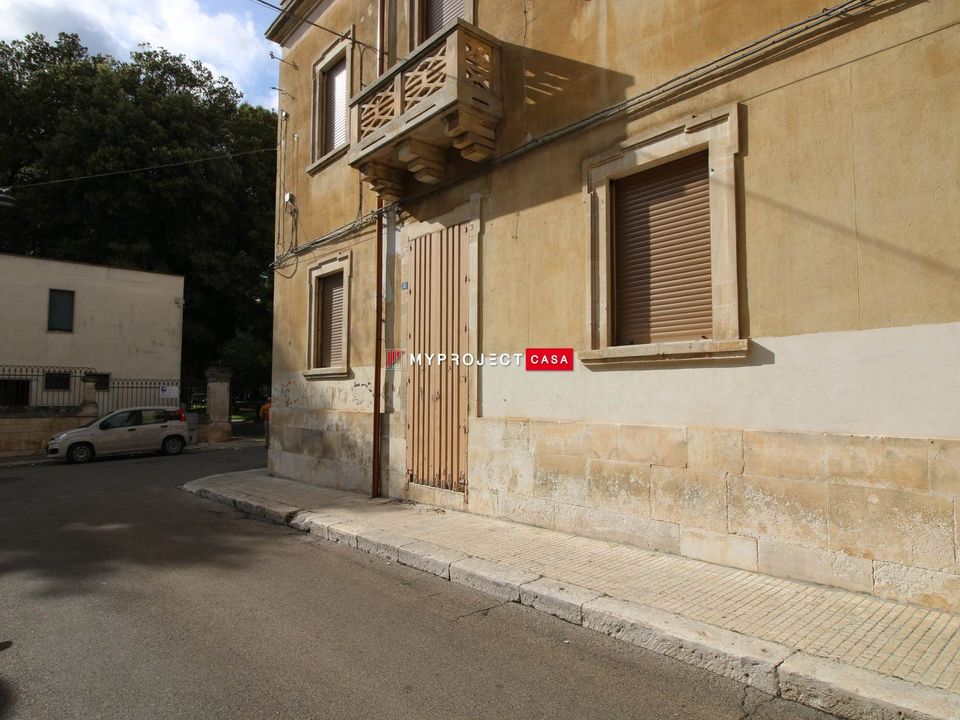 Erhvervsejendom i Martina Franca, Taranto - foto 4