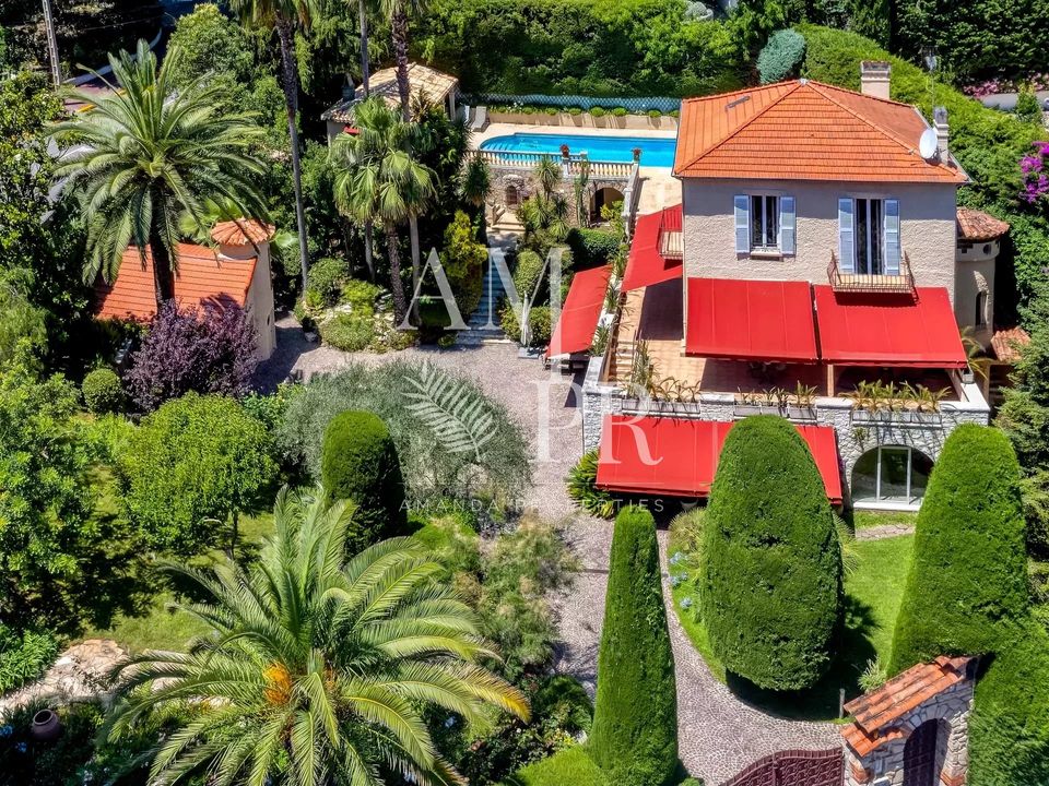 Villa i Le Cannet, Alpes-Maritimes - foto 1