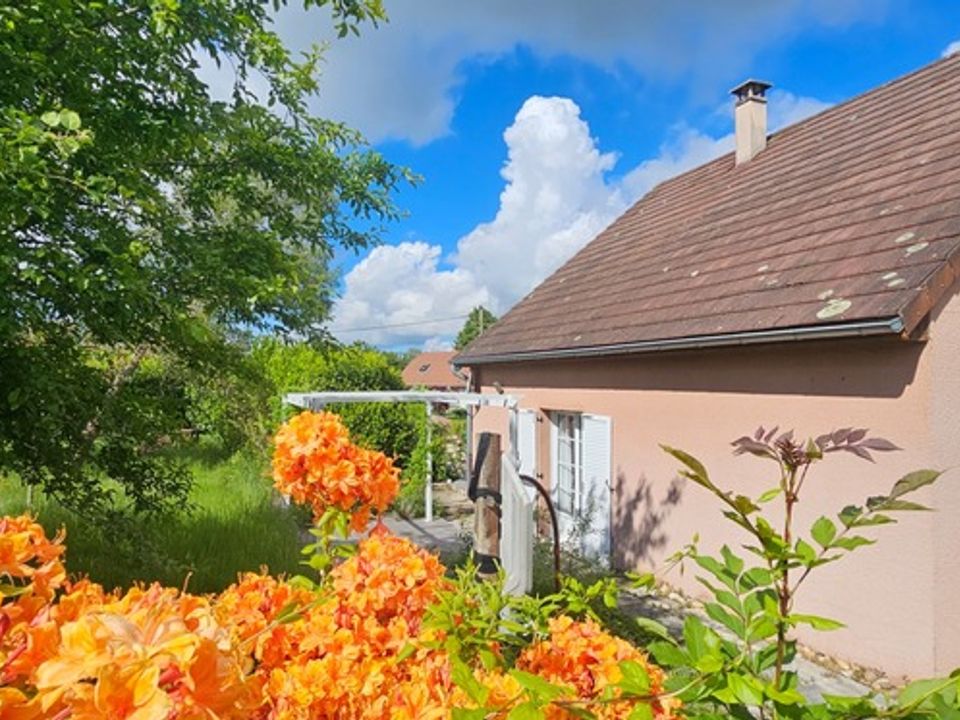 Villa i Dole, Jura - foto 1