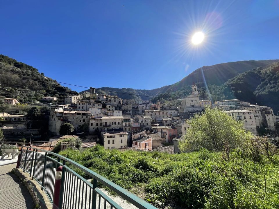 Lejlighed i Lucéram, Alpes-Maritimes - foto 3