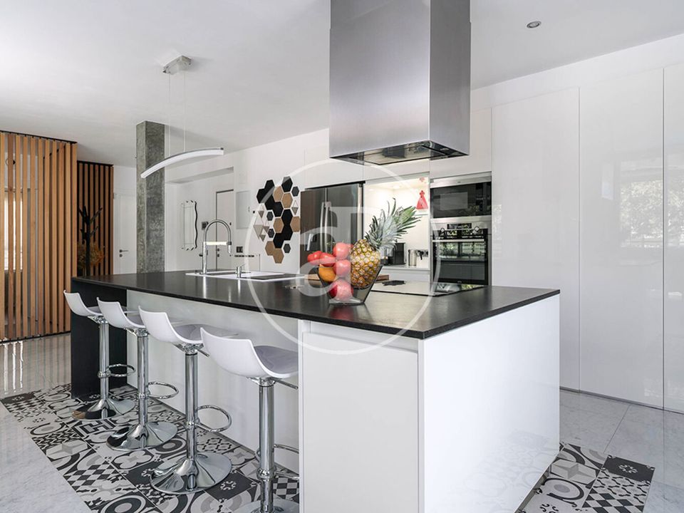 Apartment in Madrid, Madrid - photo 2