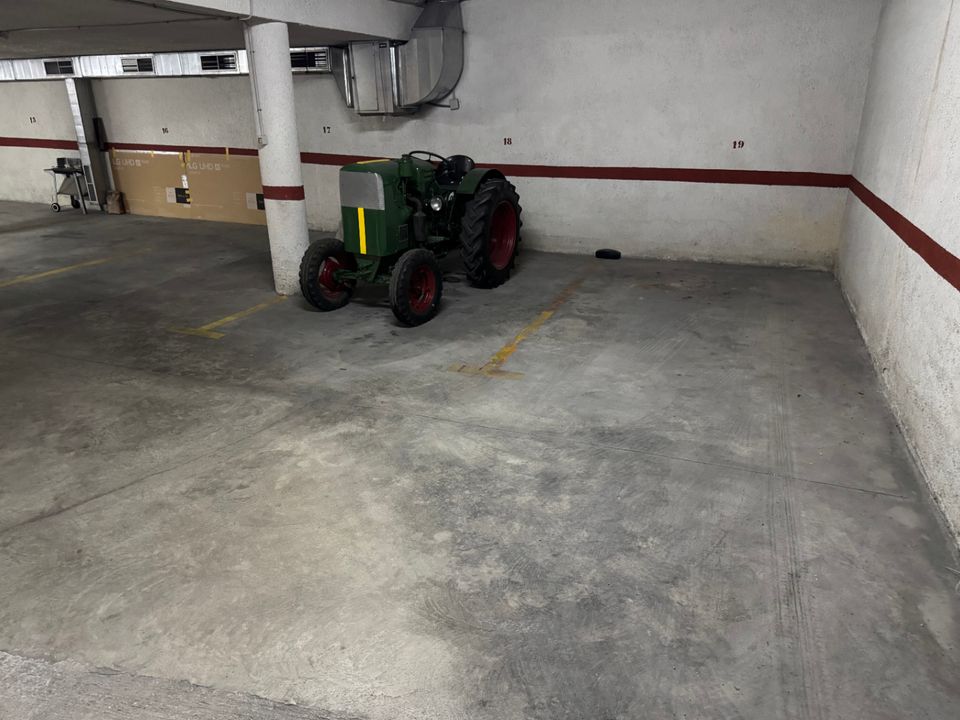Parkeringsplass i Teulada, Alicante - bilde 2
