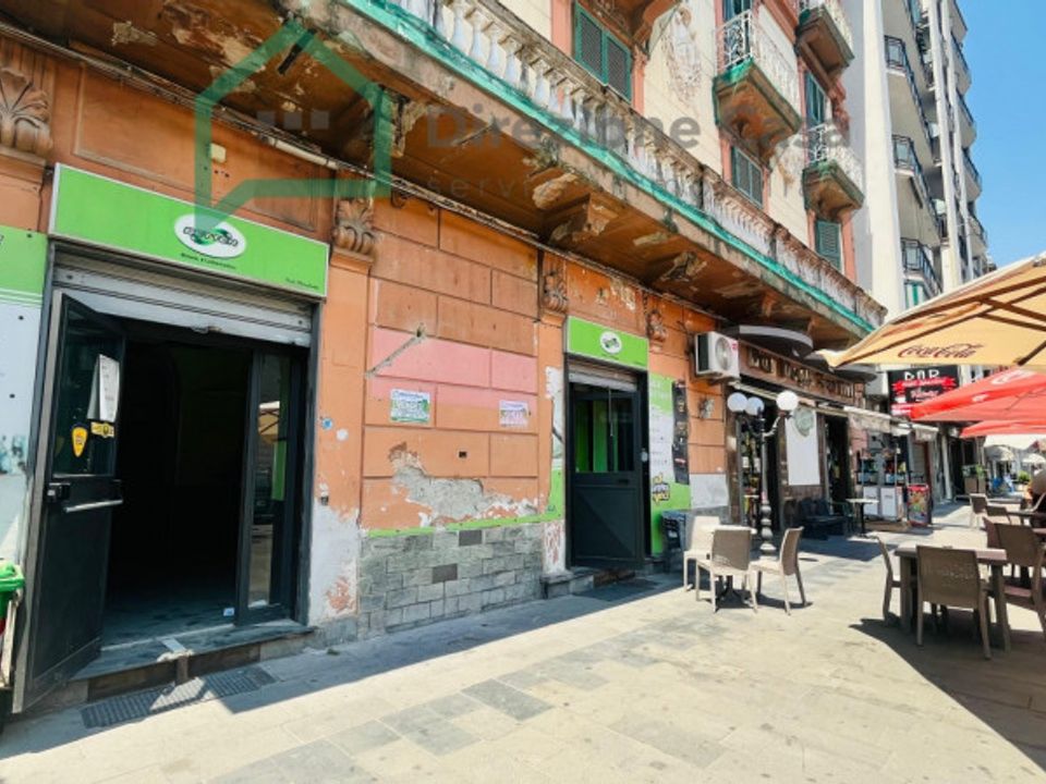 Erhvervsejendom i Naples, Naples - foto 3