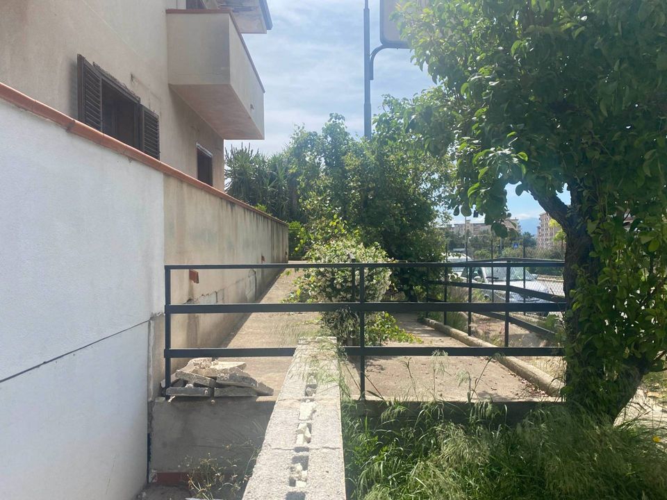 Erhvervsejendom i Palermo, Palermo - foto 2