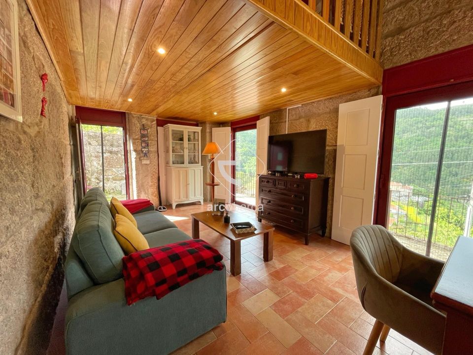 Casa de pueblo en Arcos de Valdevez, Viana do Castelo - foto 1