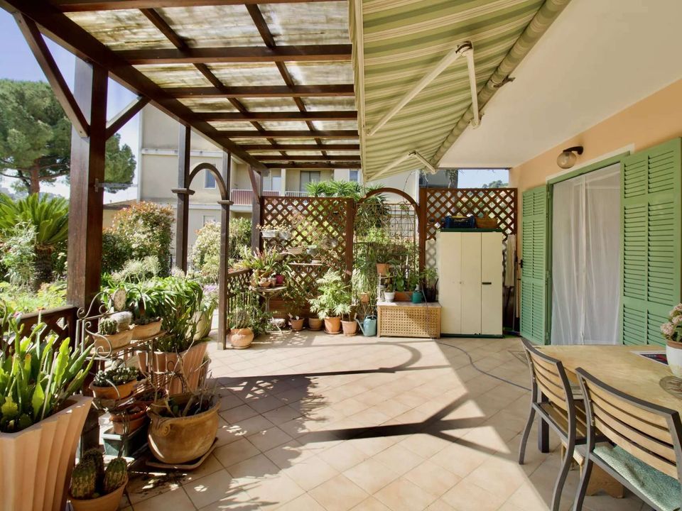 Lejlighed i Bordighera, Imperia - foto 3