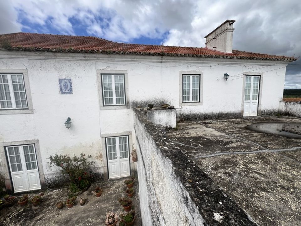 Erhvervsejendom i Dois Portos, Lisbon - foto 4