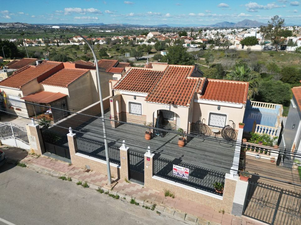 Villa i La Marina, Alicante - foto 1
