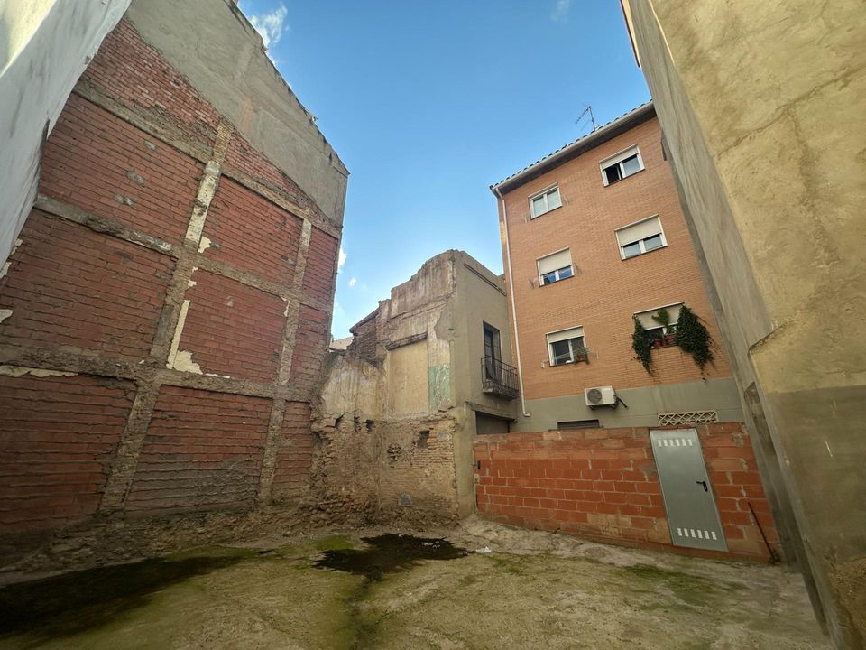 Terra a Zaragoza, Zaragoza - foto 1