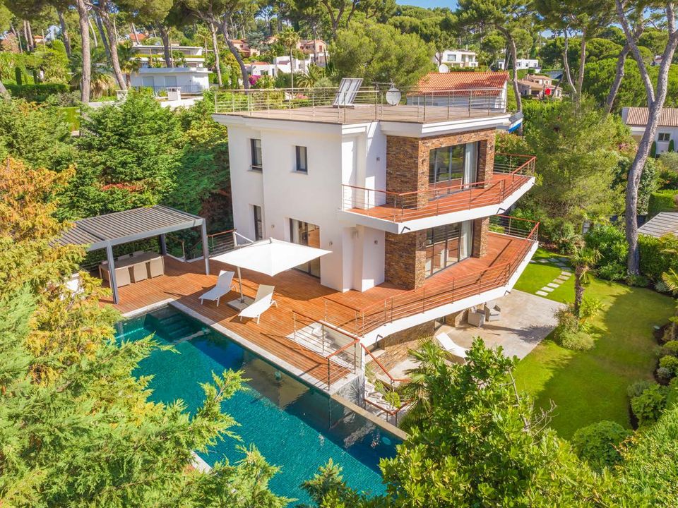 Villa i Antibes, Alpes-Maritimes - foto 1