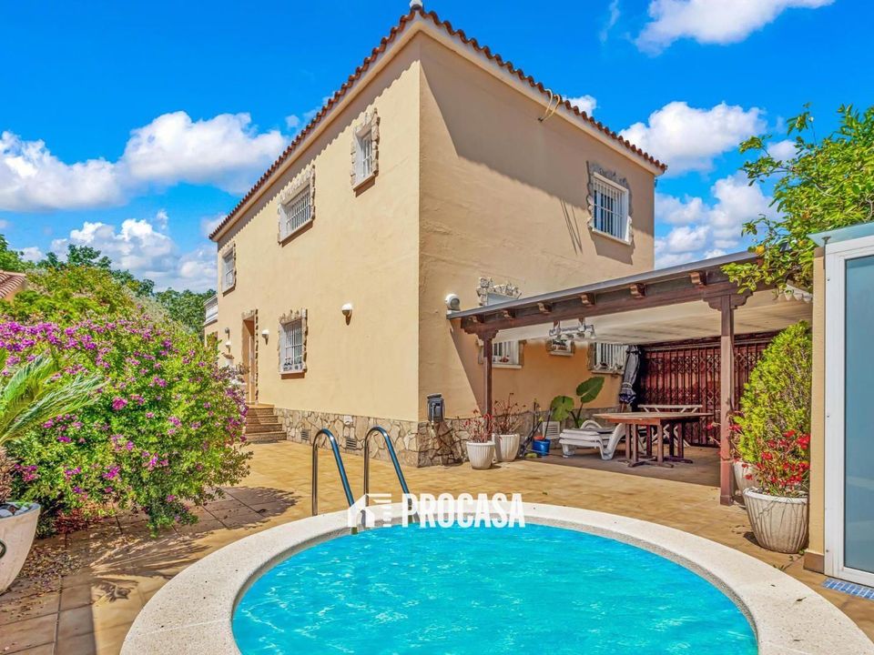 Villa i Empuriabrava, Gerona - foto 1