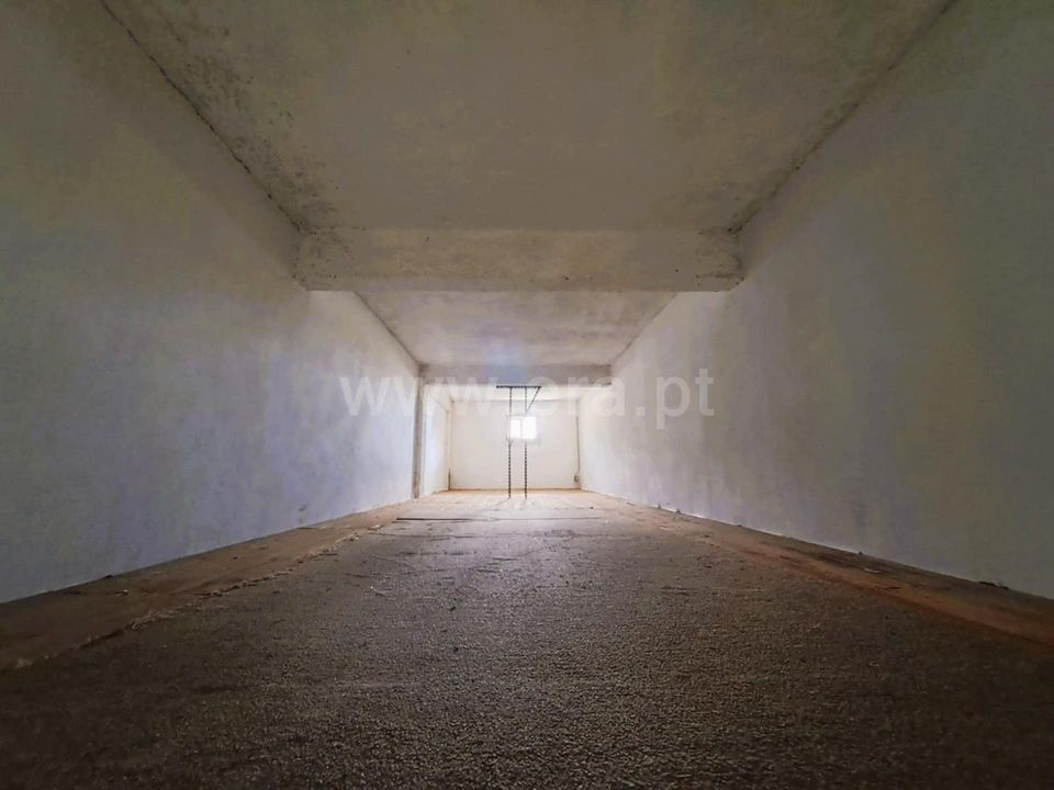 Garage i Covilha, Castelo Branco - foto 4