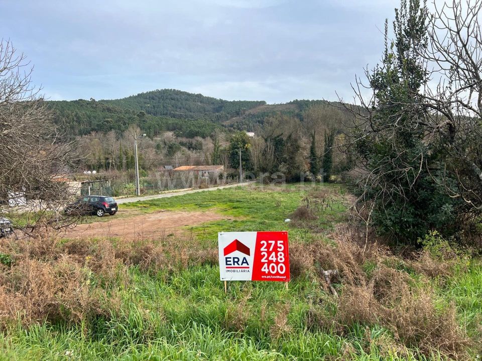Helårsgrund i Covilha, Castelo Branco - foto 1