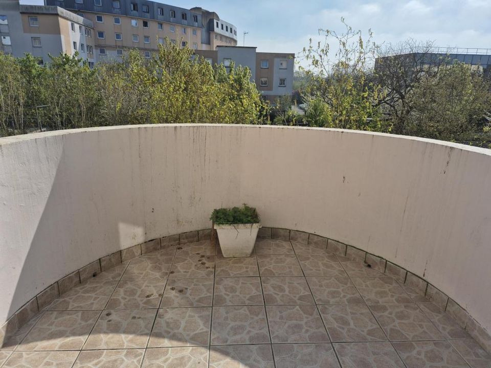 Lejlighed i Noisy-le-Grand, Seine-Saint-Denis - foto 3