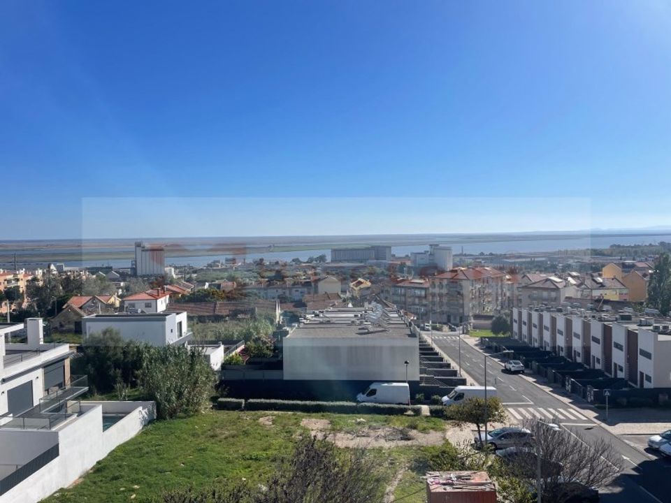Lejlighed i Alverca do Ribatejo, Lisbon - foto 3