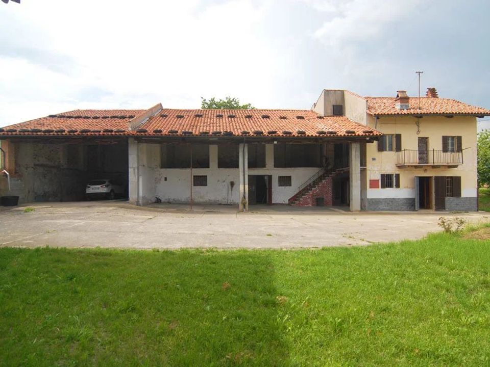 Landejendom i Carrù, Cuneo - foto 1