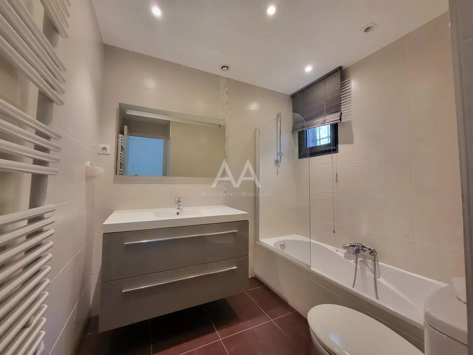 Villa i Villeneuve-Loubet, Alpes-Maritimes - foto 4