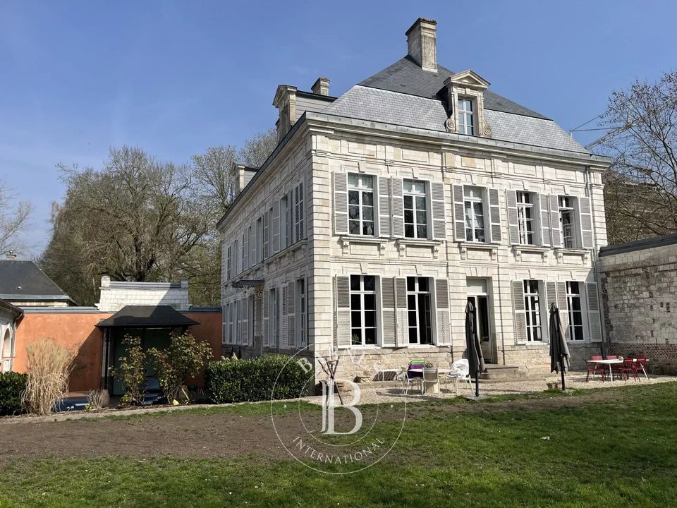 Villa i Arras, Pas-de-Calais - foto 1