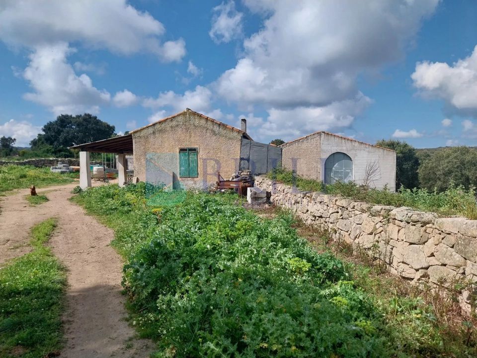 Landejendom i Luras, Sassari - foto 1