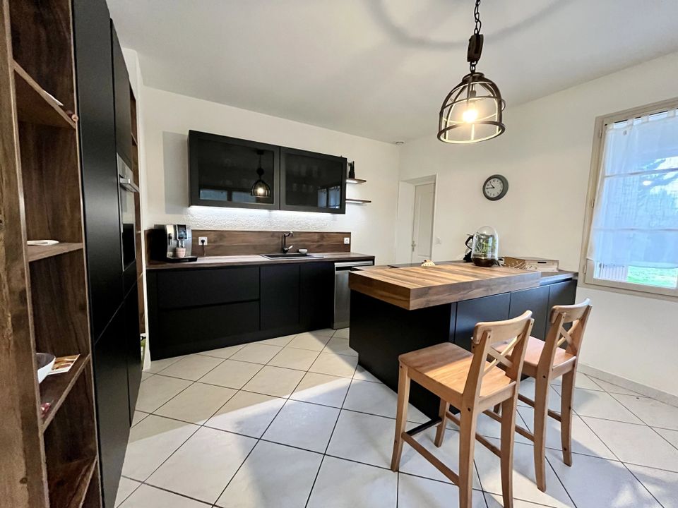 Landsbyhus i Miramont-de-Guyenne, Lot-et-Garonne - foto 4