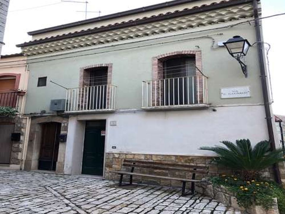 Villa en Guardialfiera, Campobasso - foto 1