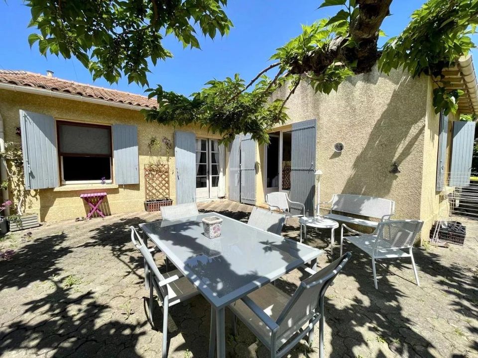 Villa i Saint-Étienne-du-Grès, Bouches-du-Rhone - foto 4