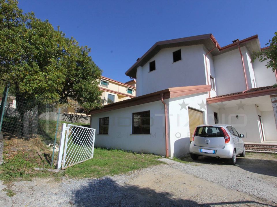 Leilighet i Marzi, Cosenza - bilde 2