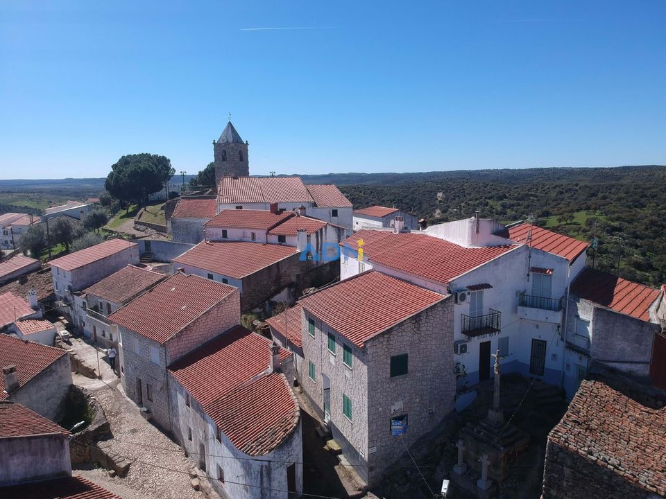 Byhus i Zebreira e Segura, Castelo Branco - foto 1