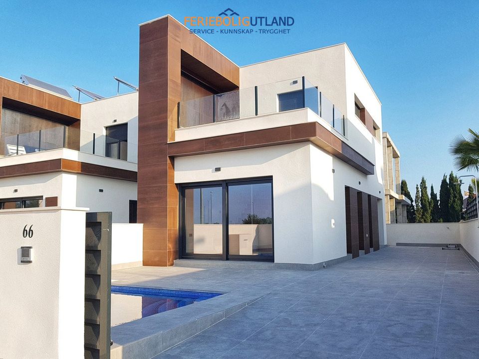 Villa i Daya Nueva, Alicante - foto 1