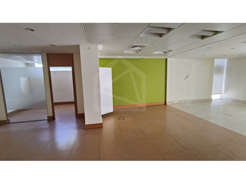 Propiedad comercial en Cortegaca, Aveiro - foto 4