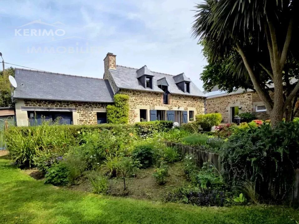 Villa in Lantic, Cotes-d'Armor - photo 1