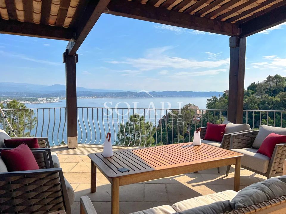 Villa i Theoule-sur-Mer, Alpes-Maritimes - foto 1