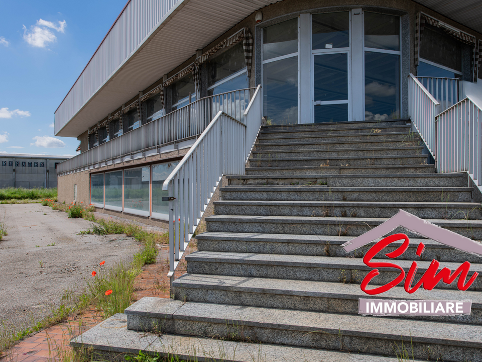 Propriedade comercial em Caltignaga, Novara - foto 3