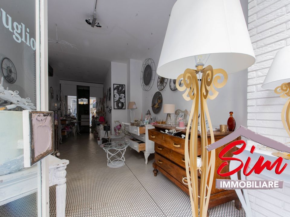 Propriedade comercial em Novara, Novara - foto 2