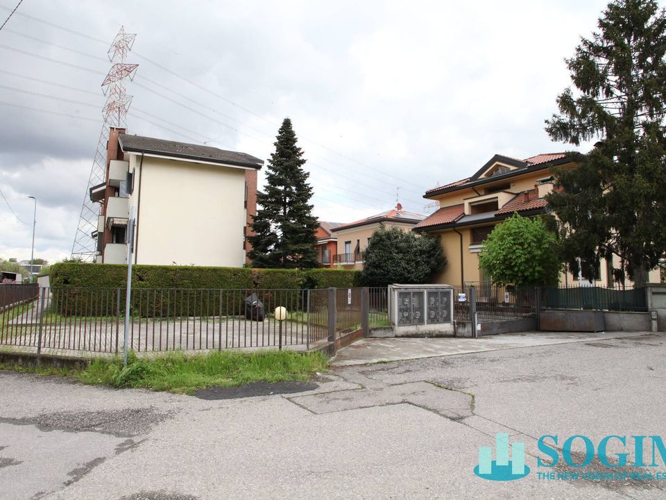 Erhvervsejendom i Brugherio, Monza and Brianza - foto 2